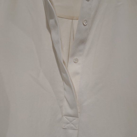 Vince cream blouse with half buttoned front and cuffed sleeves - S - Picture 4 of 7